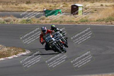 media/Apr-19-2025-AHRMA (Sat) [[3d98ca3309]]/Race/Group 8/Turn 4 part 2/